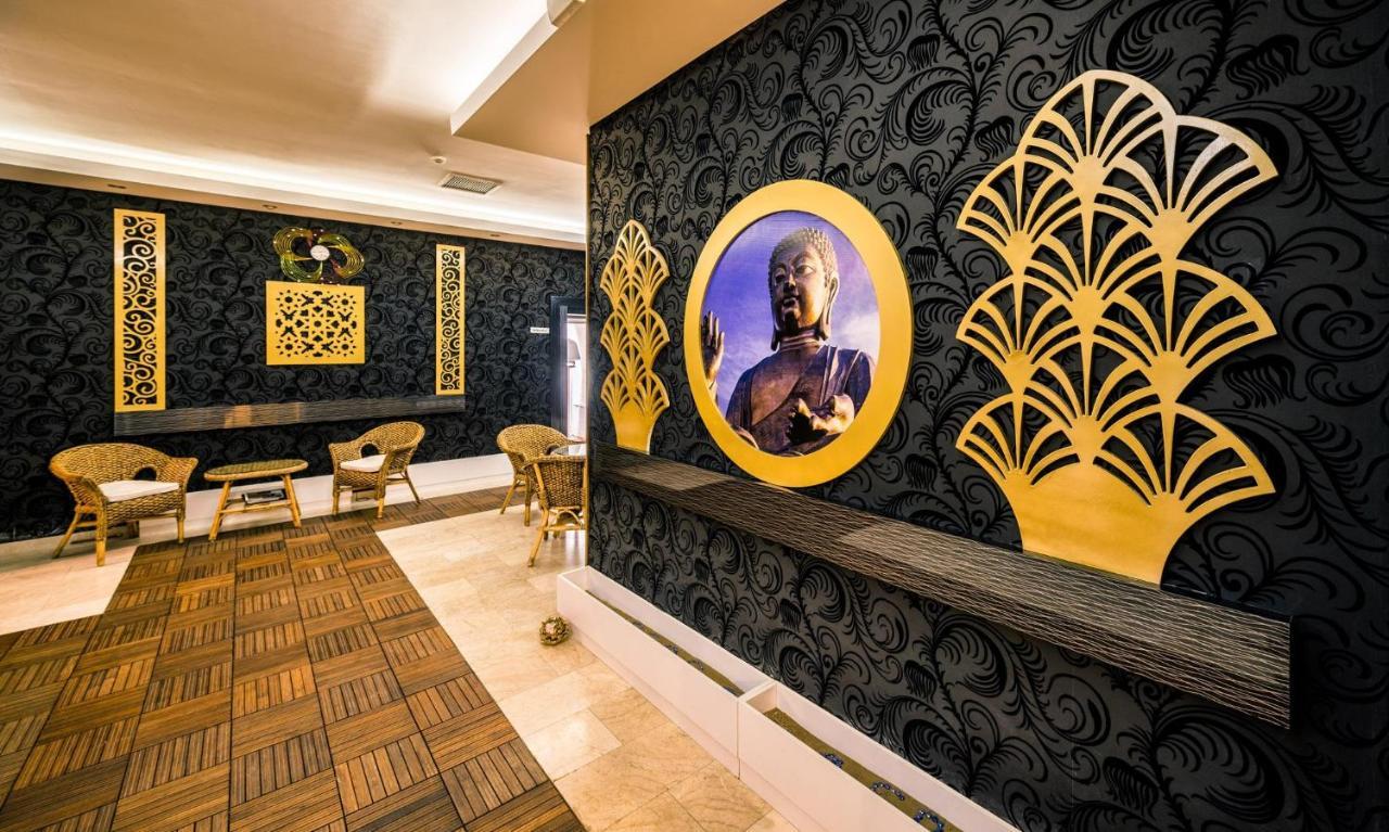 Vuni Palace Luxury Resort & Beach & Casino Kyrenia  Exteriör bild